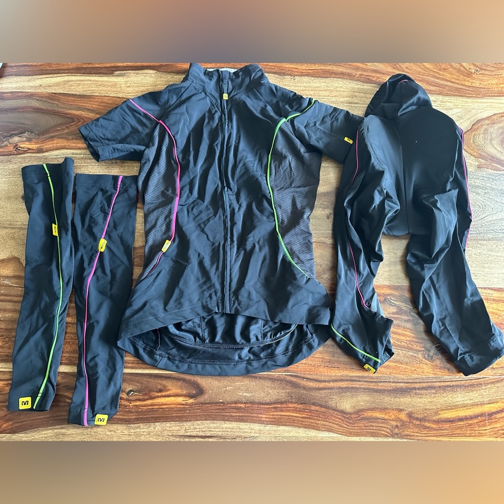 Cycling set